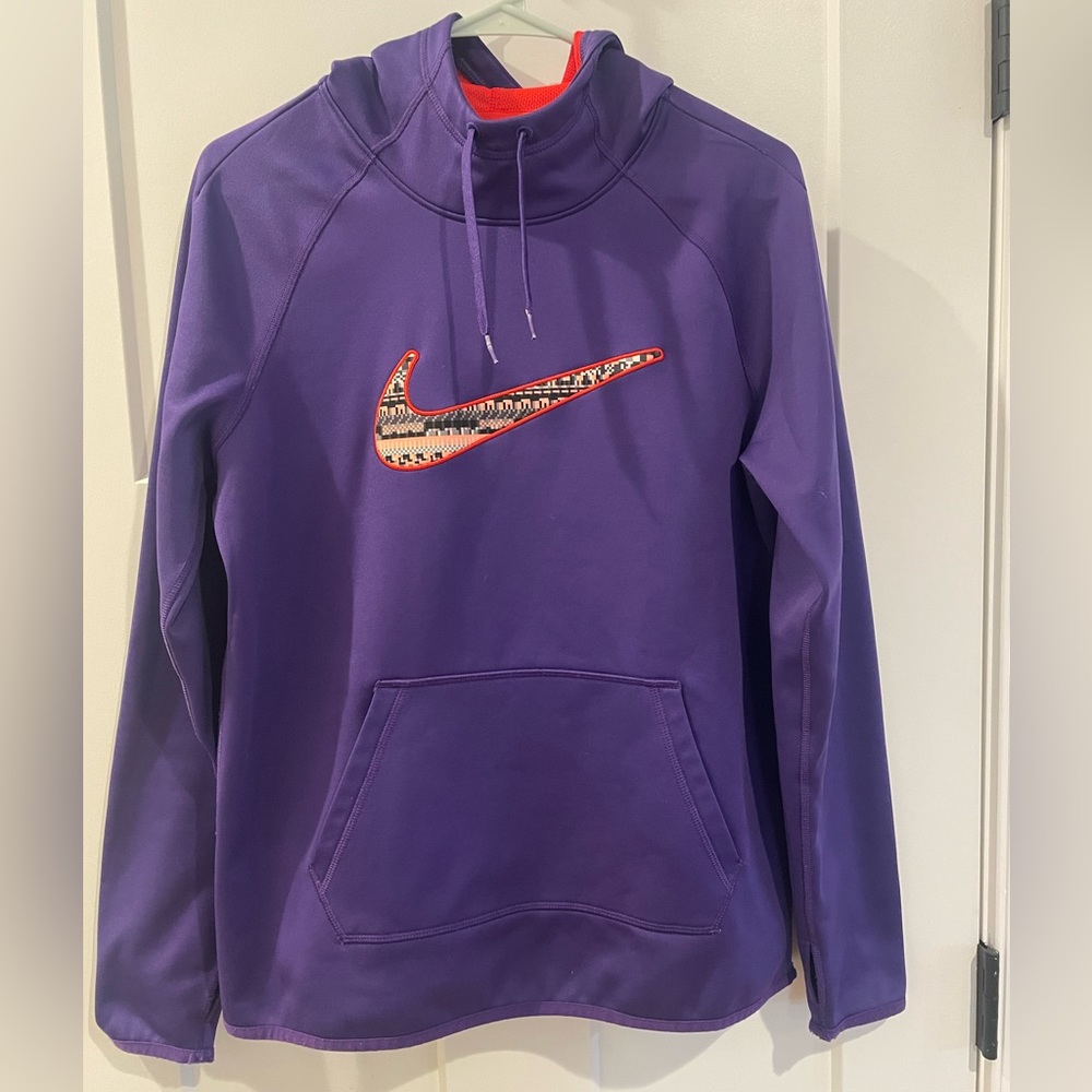 Women’s NIKE hoodie, size Med